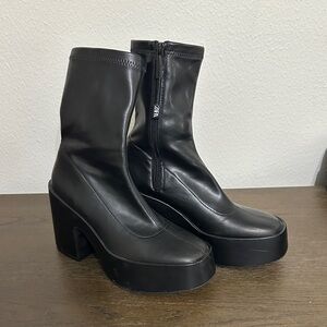 Zara Black Platform Heeled Boots